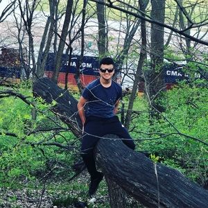 Meet your Posher, Bryan